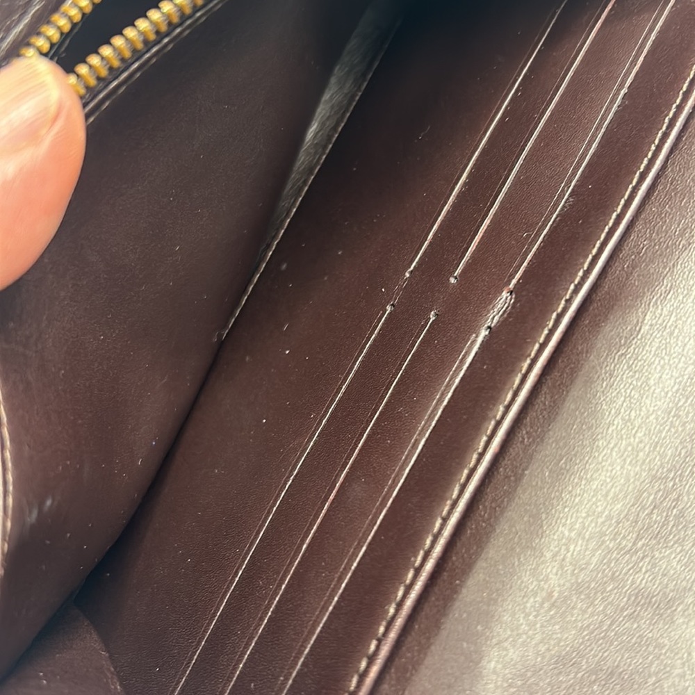 Louis Vuitton monogram vernis sara wallet. - Picture 5 of 16